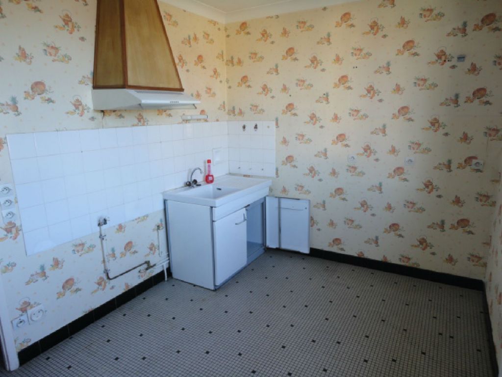 Maison  96 m\u00b2  Desertines 3\/7
