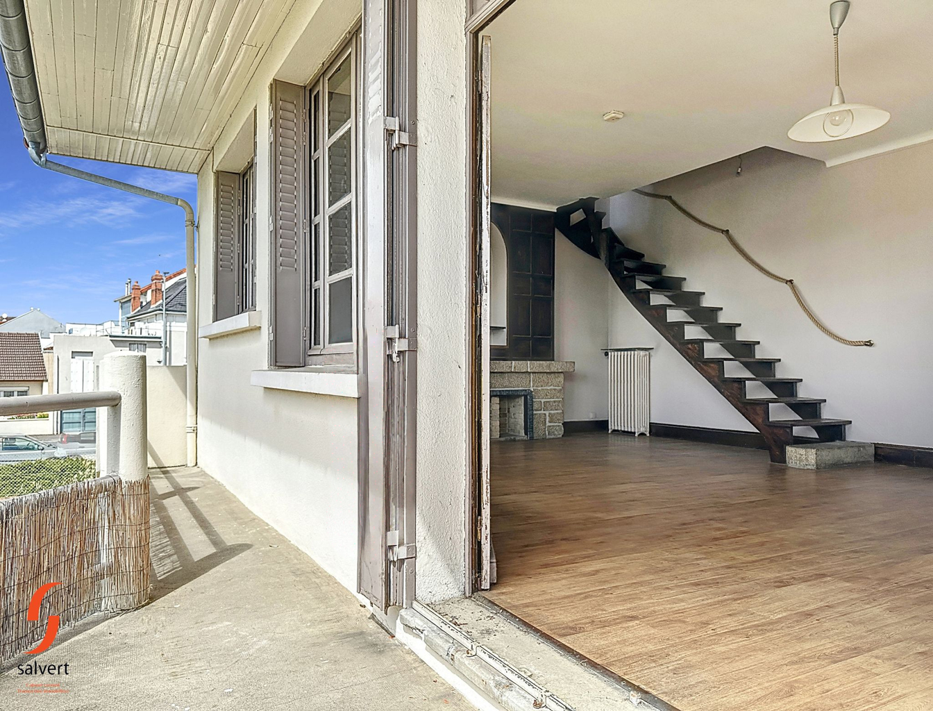 A vendre Maison 4 chambres avec appartement de 66 m\u00b2 3\/18
