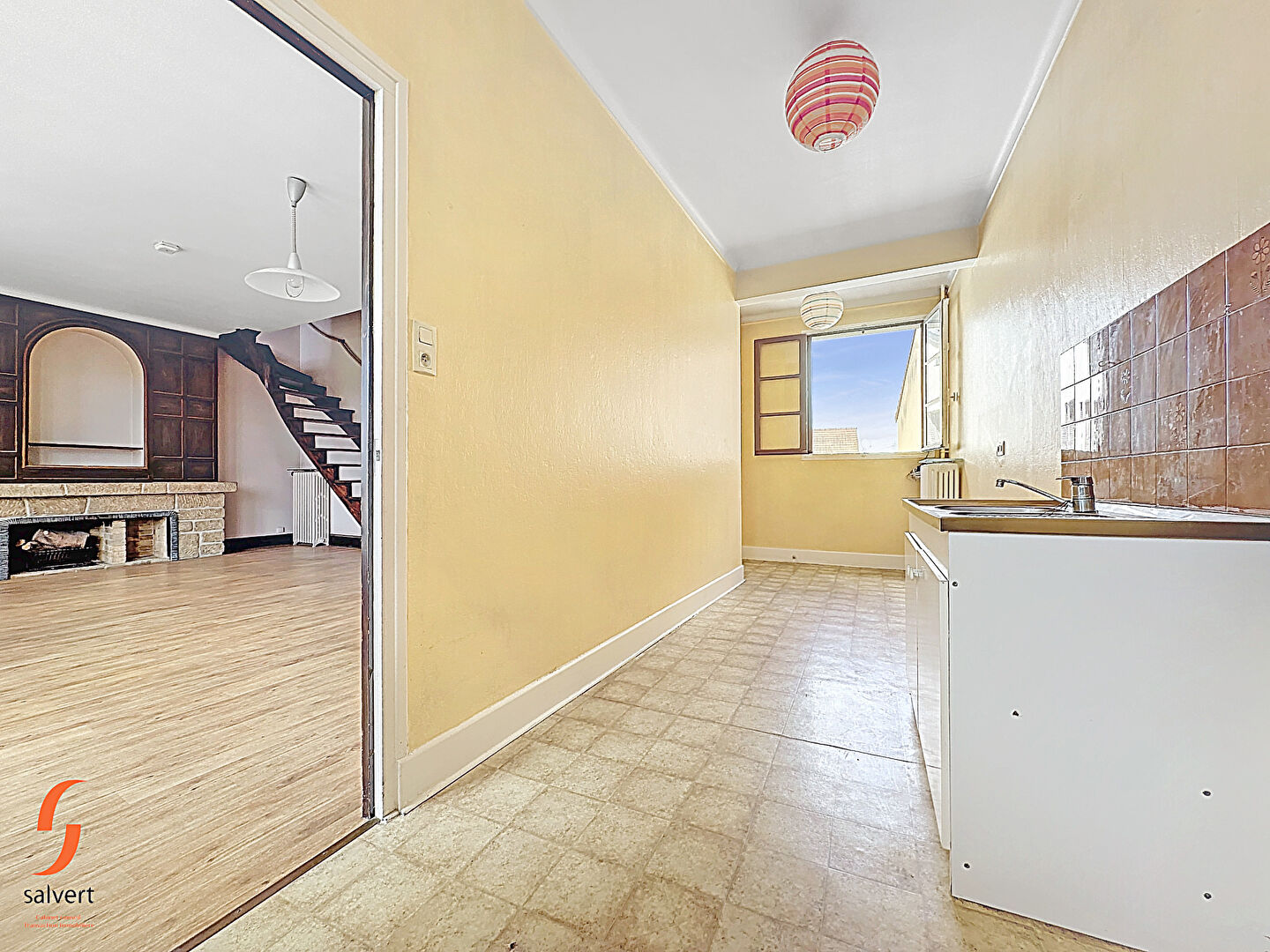 A vendre Maison 4 chambres avec appartement de 66 m\u00b2 6\/18