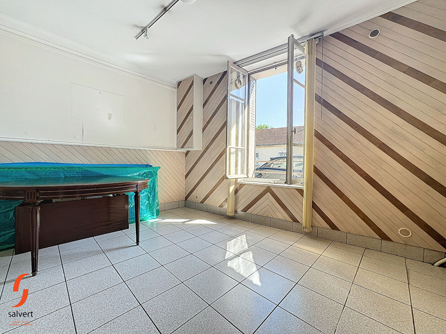 A vendre Maison 4 chambres avec appartement de 66 m\u00b2 17\/18